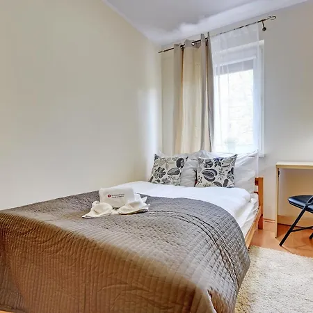 Apartman Barcelona By Renters Sopot
