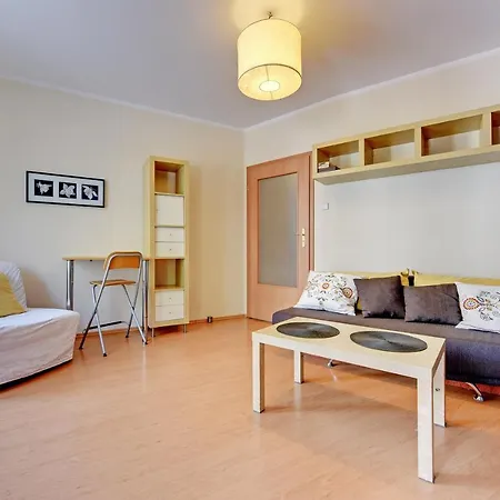 Barcelona By Renters Apartman *
